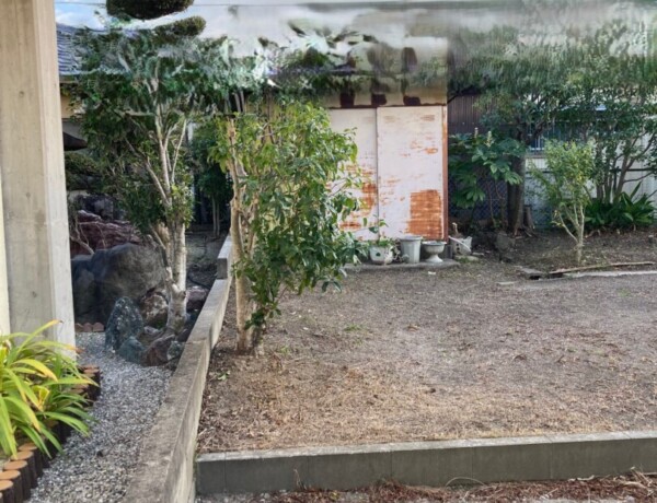 東浦町森岡下今池　貸家