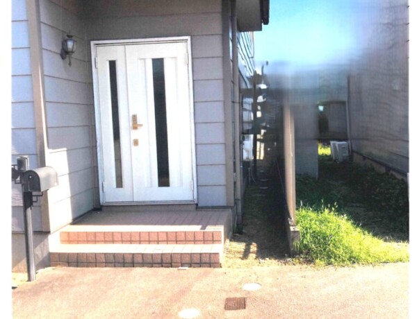 東浦町森岡一色畑　B棟　貸家